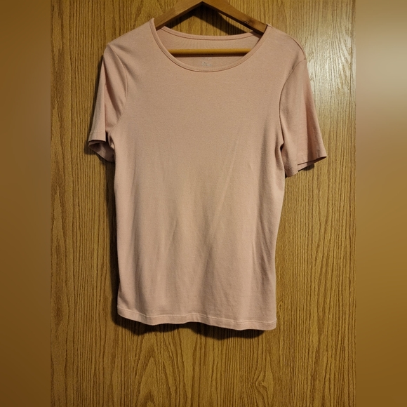 A New Day Tops - A New Day Light Coral Short Sleeve Crew Neck T-Shirt. Size Large